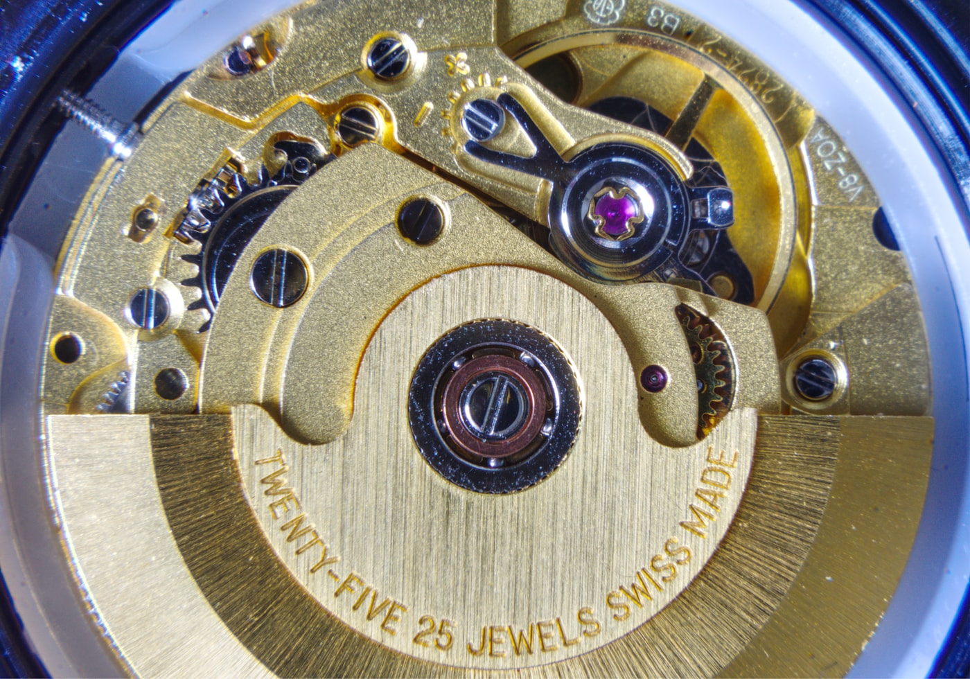 Vakkundige horloge uurwerk reparatie bij Horloge Reparatie Centrum